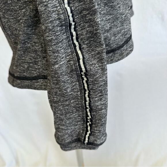 Lululemon Star Runner Long Sleeve Shirt Crew Neck Black Space Dye Size 6 - Picture 9 of 16